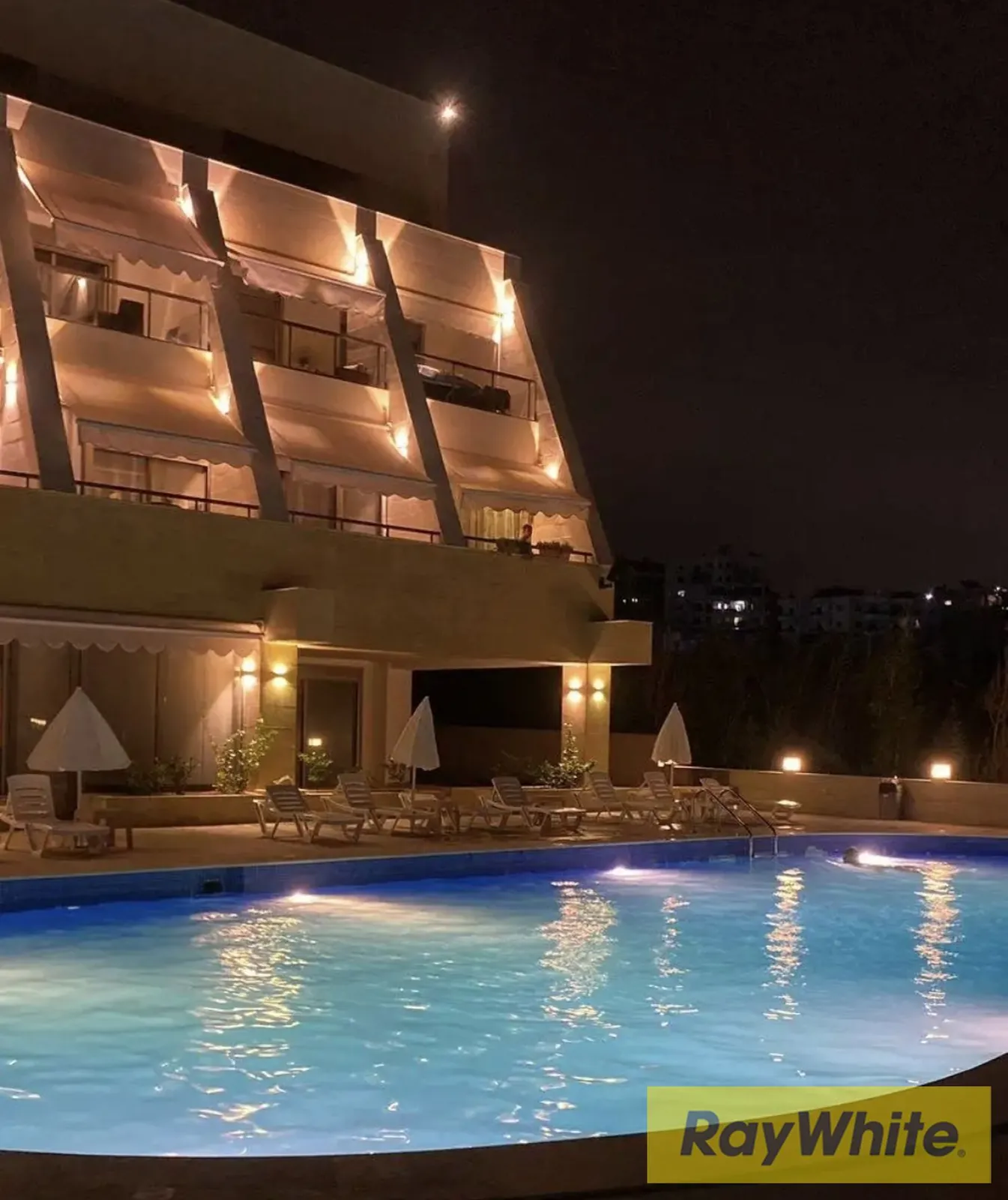 Furnished Chalet For Sale In Bouar With Normal View