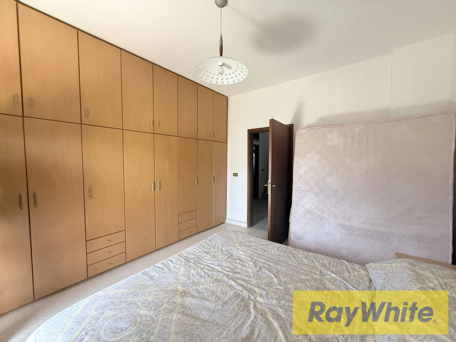Duplex For Sale In Artabah Area With Open Mountain View 25 Min From The Highway — photo 3