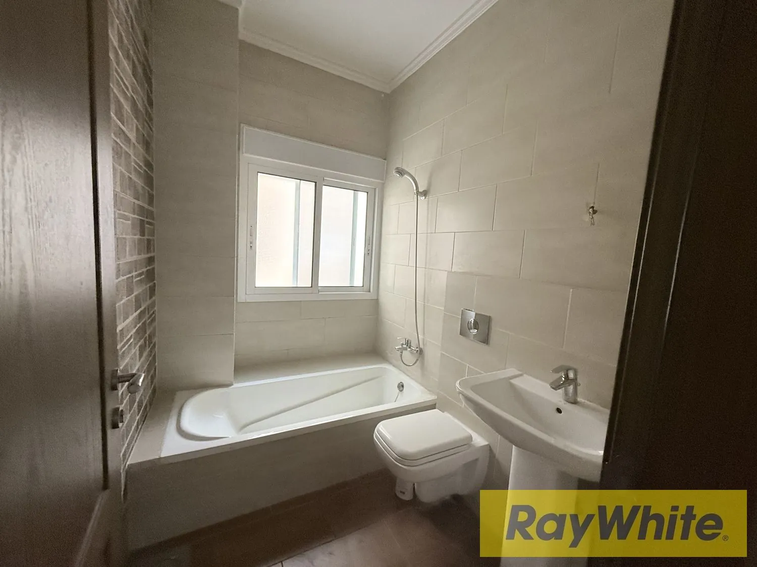 Apartment For Sale In Nahr Ibrahim Jbeil — photo 5