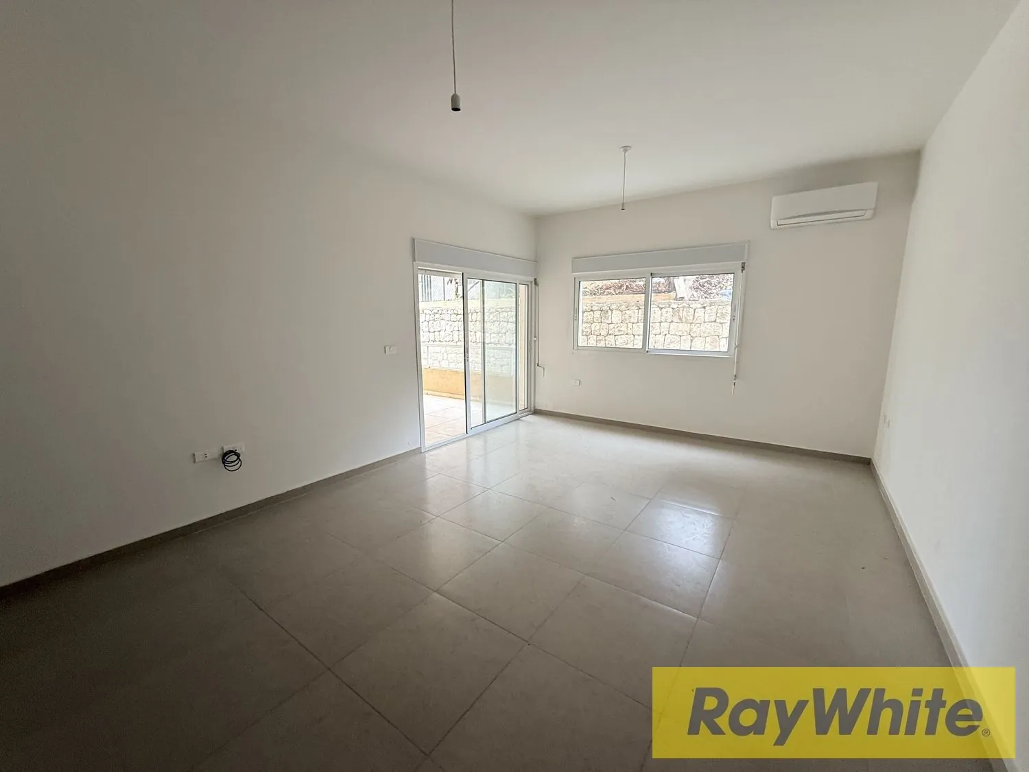 Apartment For Sale In Nahr Ibrahim Jbeil — الصورة 2