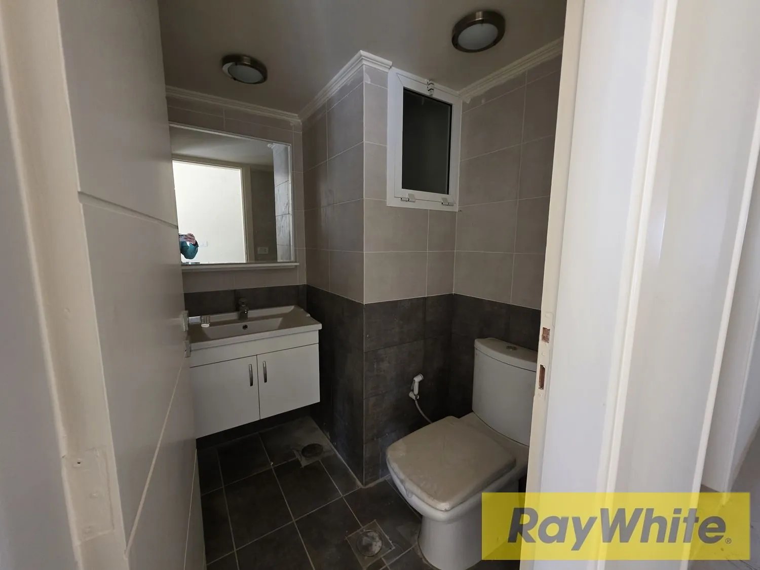 Brand New Apartment For Sale In Deddeh Koura — الصورة 4