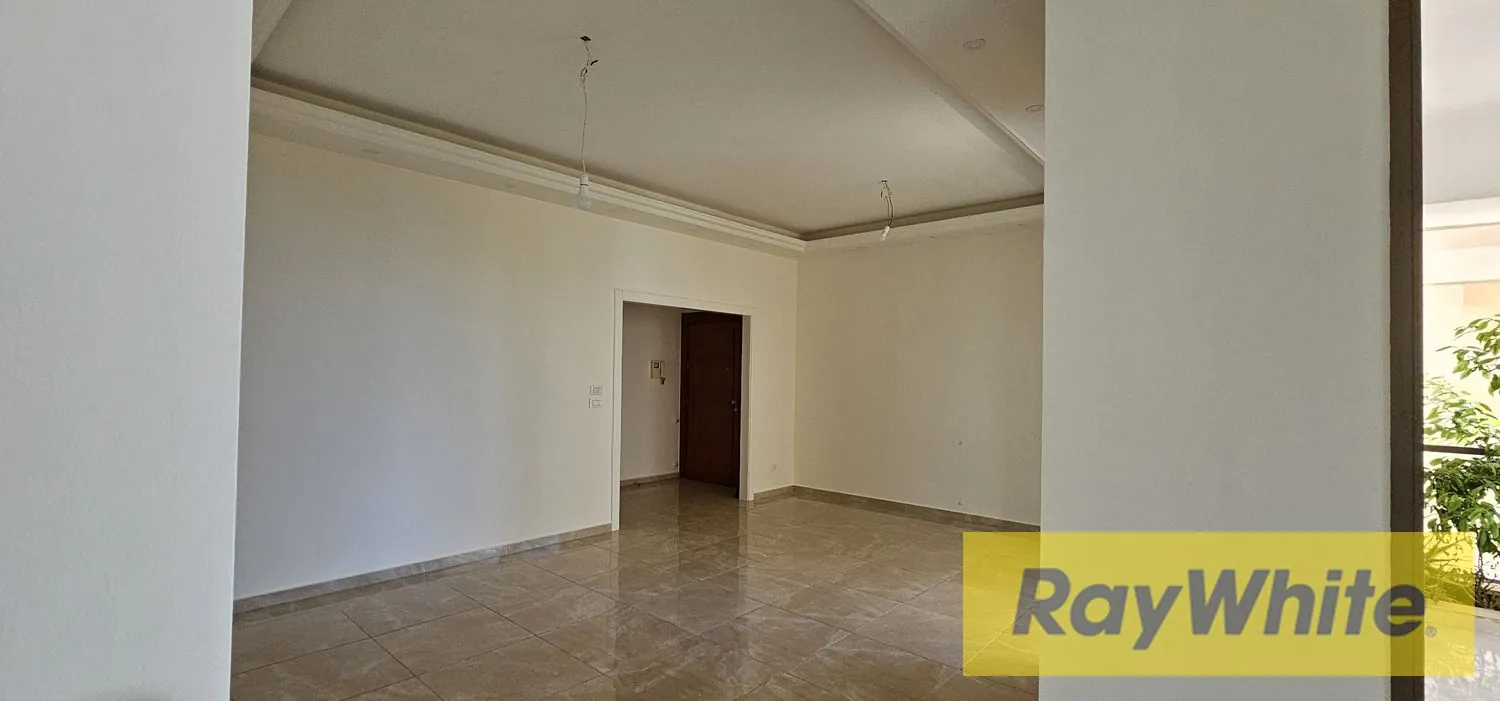 Apartment For Sale In Jbeil With Seaview — الصورة 2