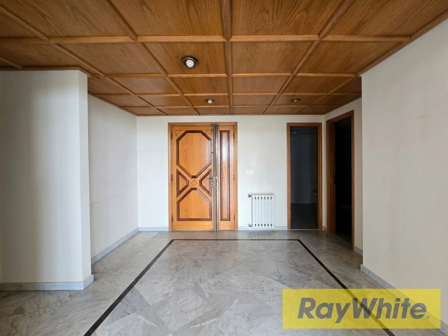 Apartment For Sale In Biyada – 400m² — الصورة 4
