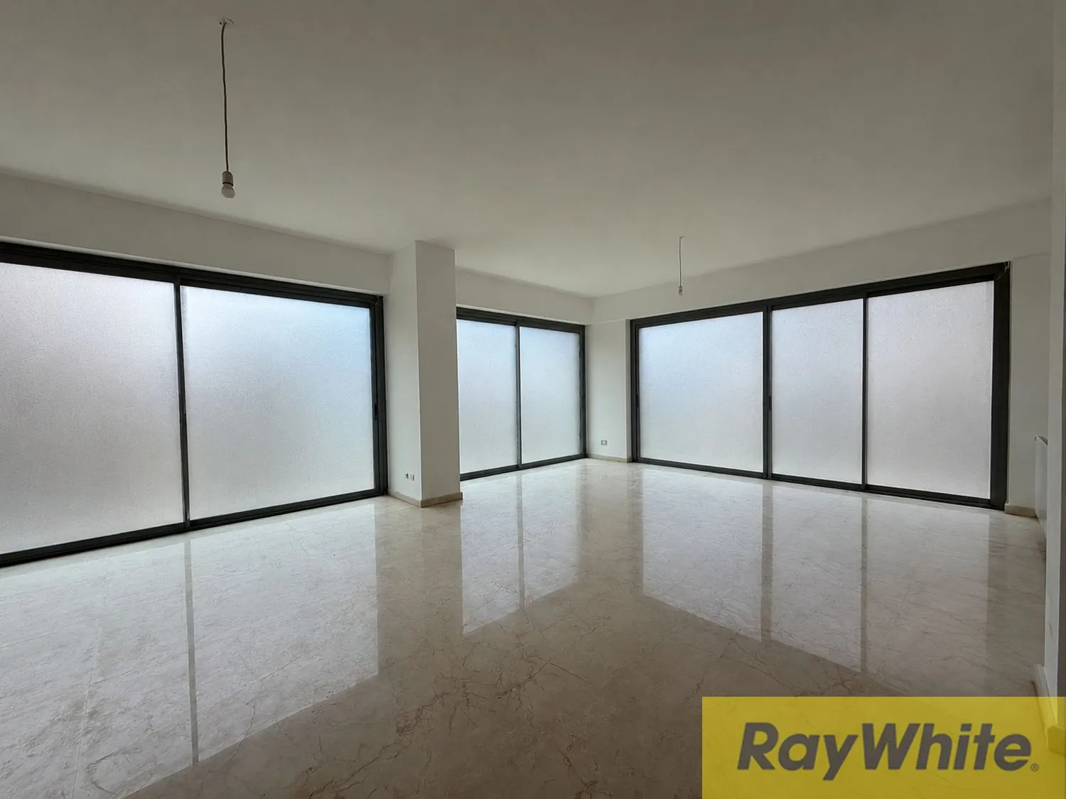 Apartment For Sale In Ain El Tineh — الصورة 5