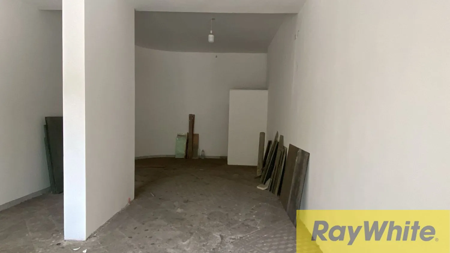 Shop For Sale In Bachoura — photo 2