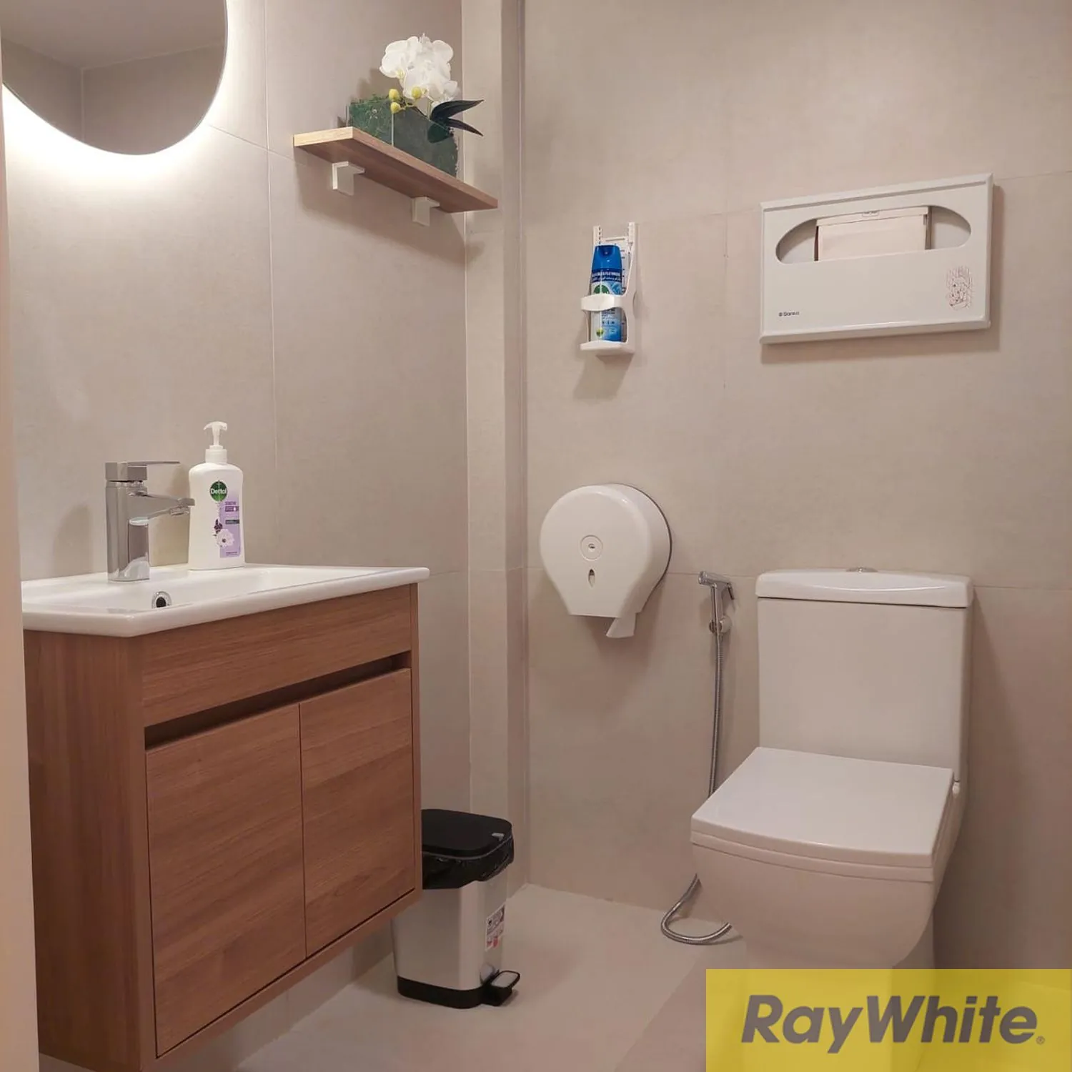 Dental Clinic For Rent In Clemenceau — الصورة 5