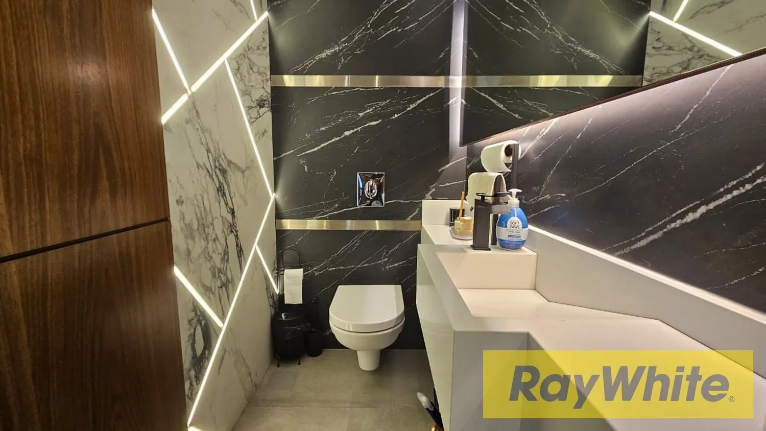 Furnished Apartment For Sale In Jamhour| Mountain View — الصورة 5