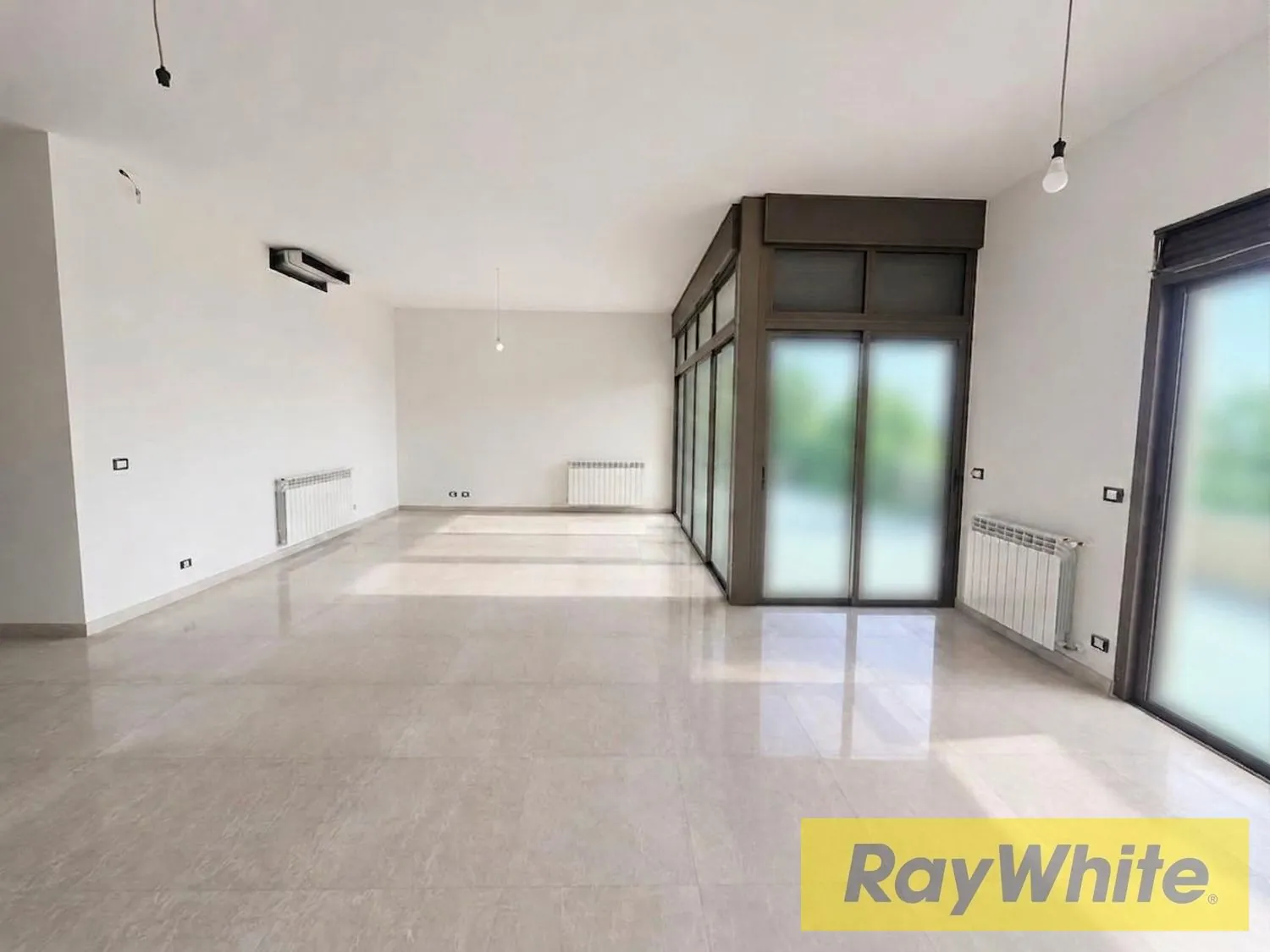 Apartment For Sale In Mtayleb