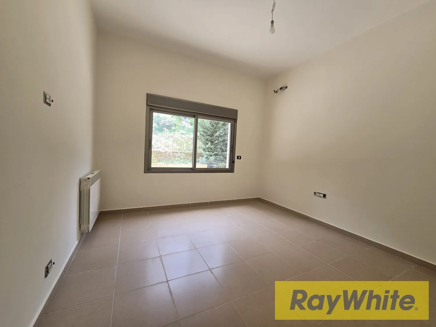 Apartment For Sale In Mtayleb — الصورة 2