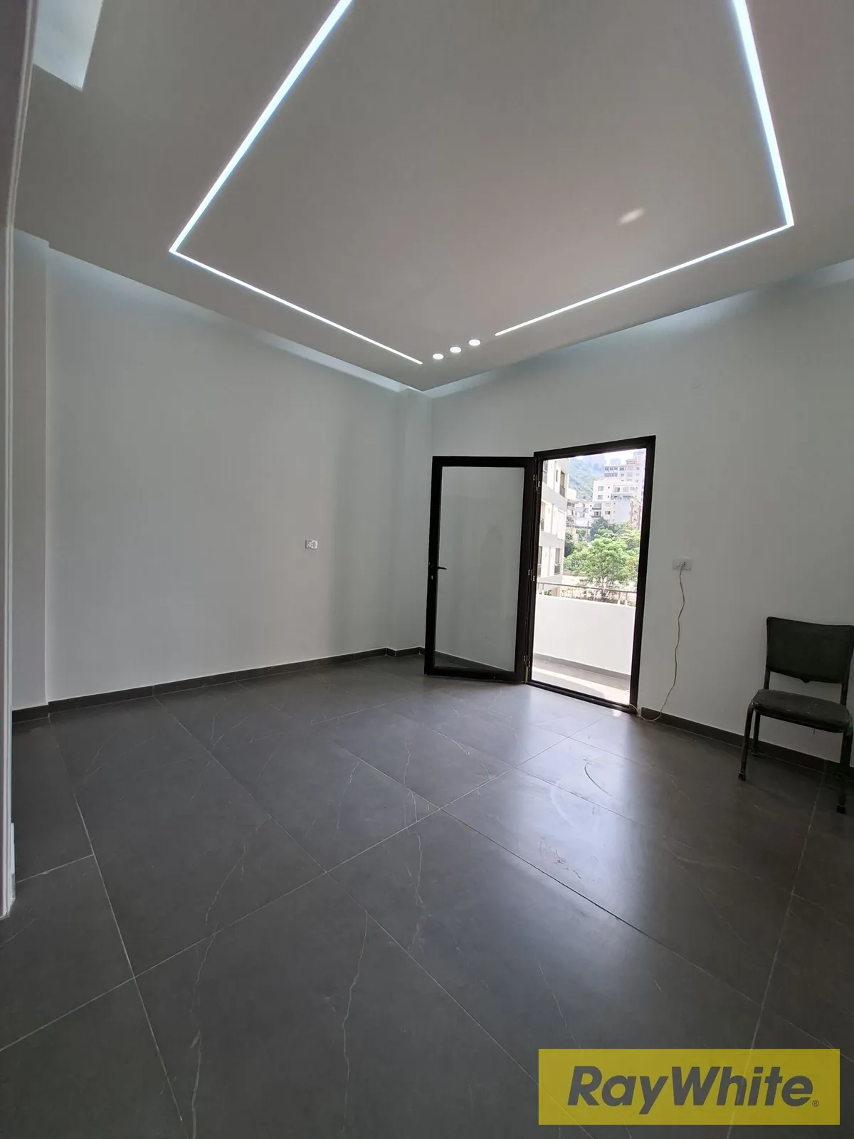 Spacious Apartment For Sale In Zalka — photo 2