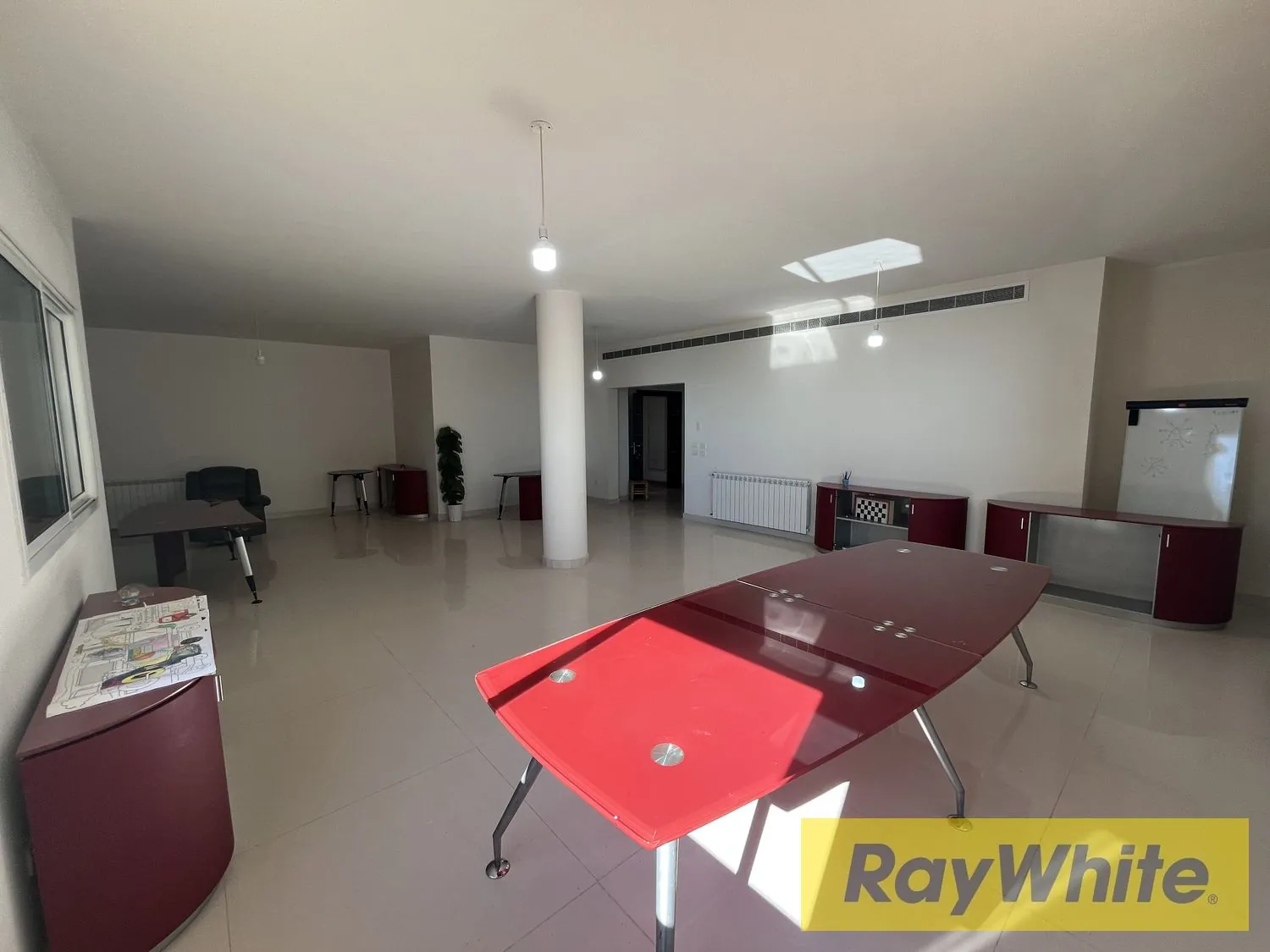 Apartment For Rent In Ain Saade – 250 Sqm — الصورة 2
