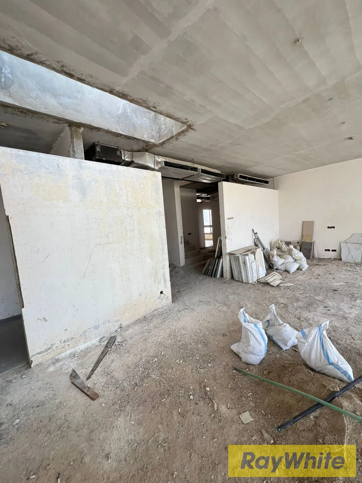 Core And Shell Duplex For Sale In Horsh Tabet — photo 5