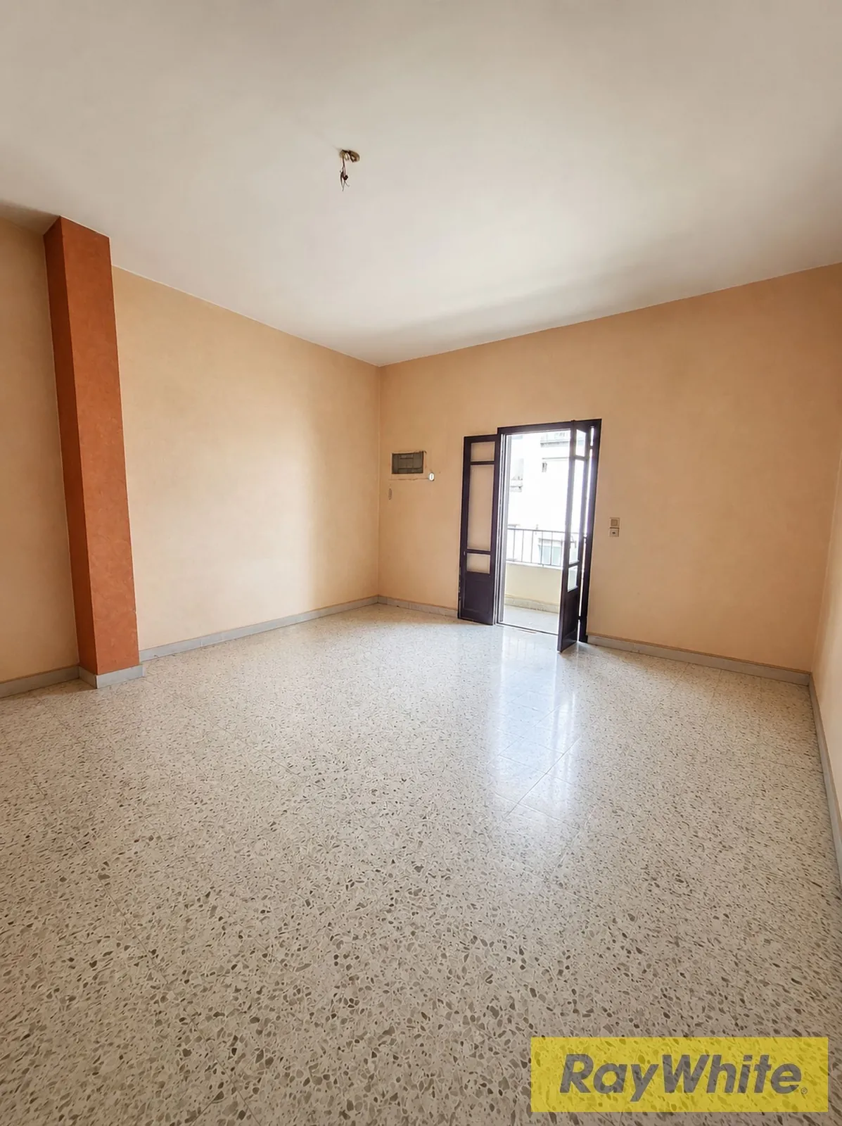 Apartment For Sale In Zalka — photo 3
