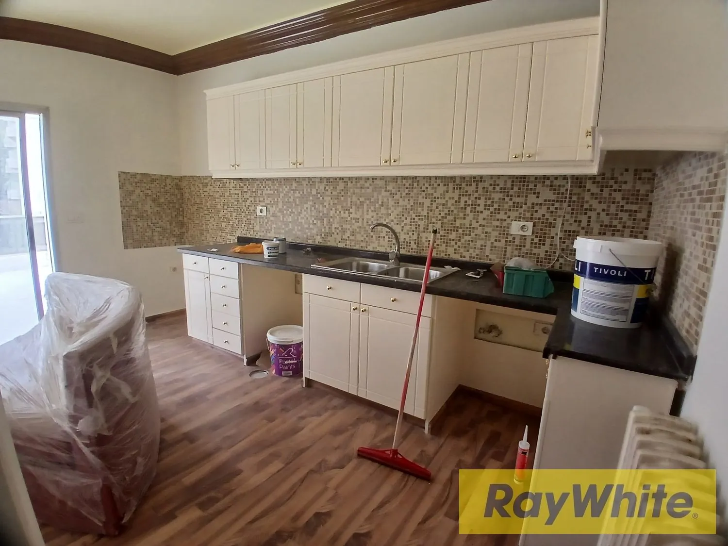 Apartment With Terrace For Rent In Ain Aar — photo 5