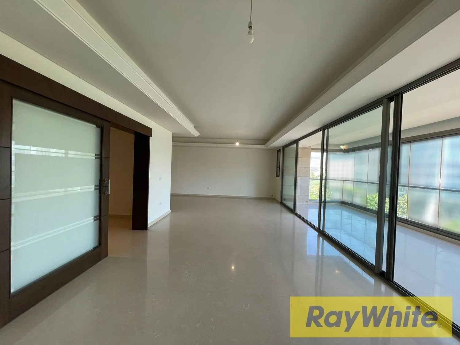 Luxurious Apartment For Sale In Achrafieh – Sioufi — الصورة 5