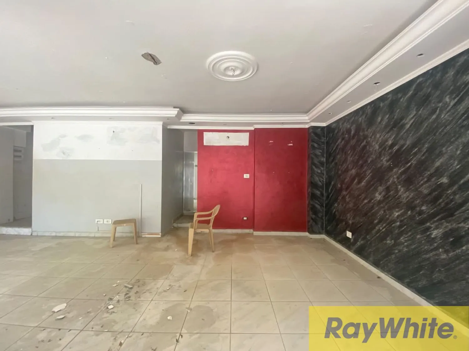 Shop For Sale In Ras Beirut — الصورة 3