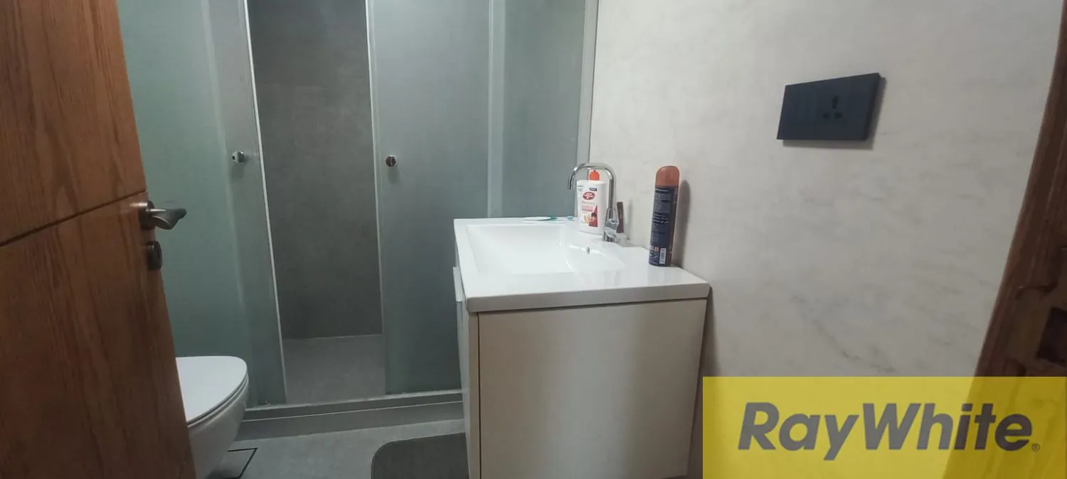 Furnished Apartment For Sale In Ain Al Mraiseh — الصورة 3