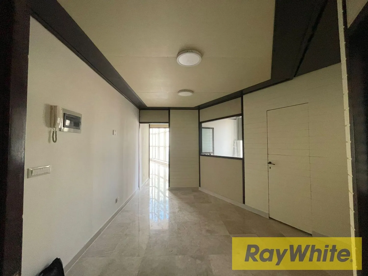 Office For Rent – Achrafieh, Sodeco — الصورة 4