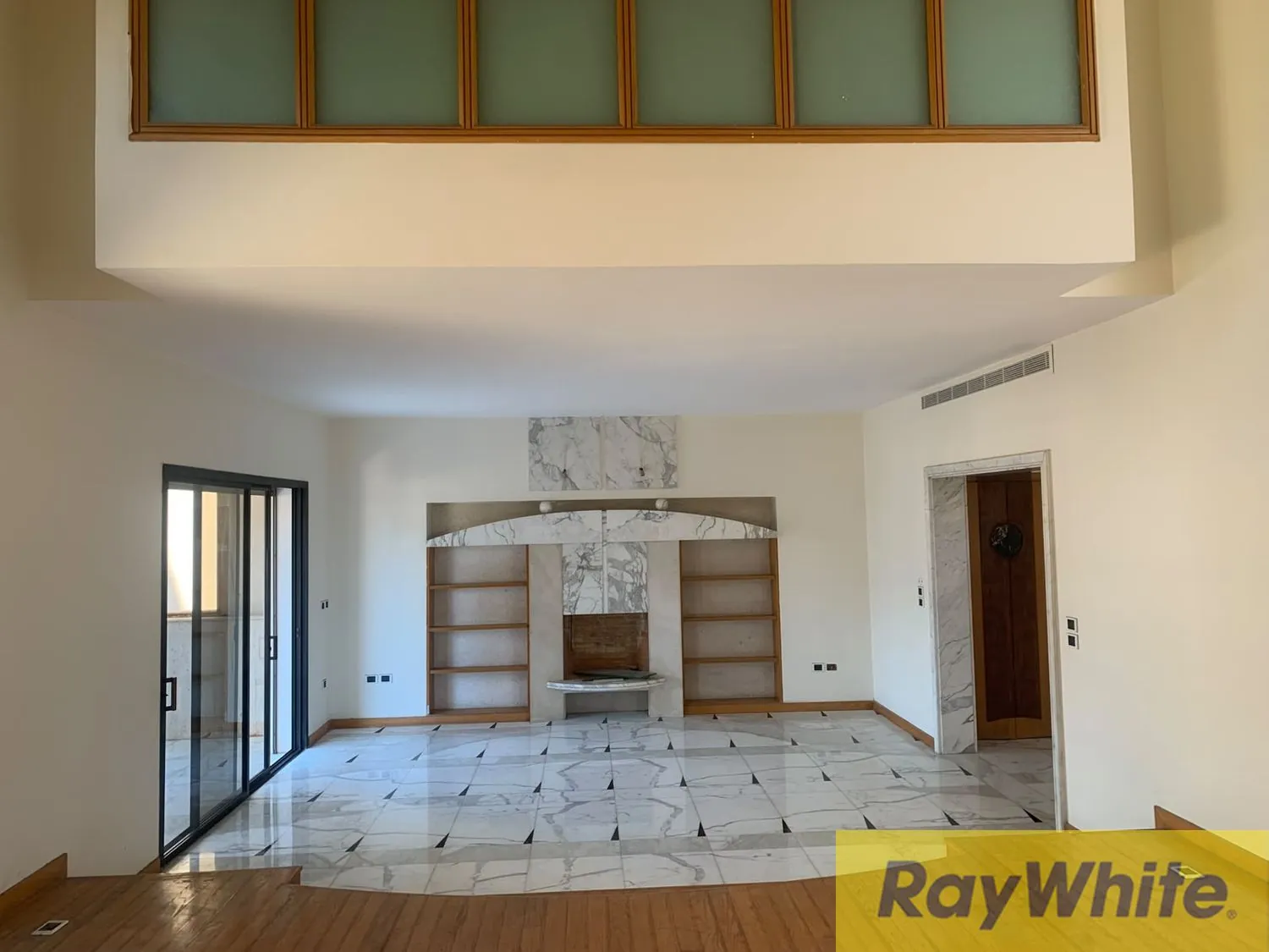 Apartment Duplex For Sale In Unesco — الصورة 3