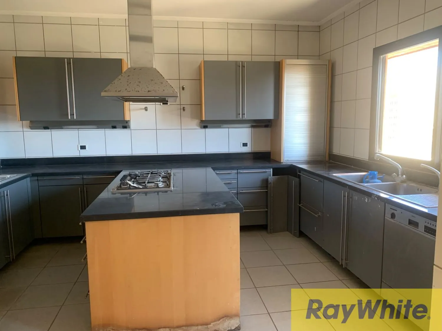 Apartment Duplex For Sale In Unesco — الصورة 5