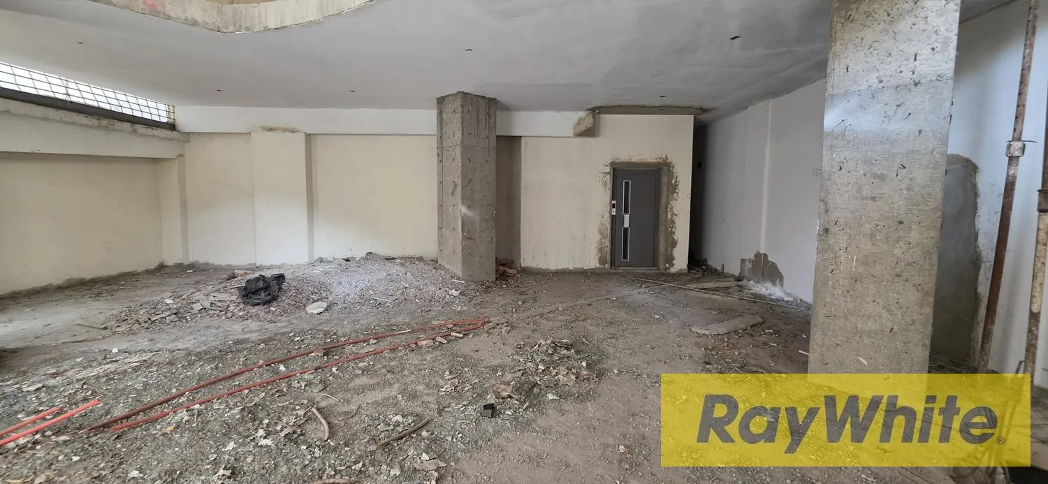 Showroom And Warehouse For Sale – Achrafieh/ Tabaris — الصورة 5