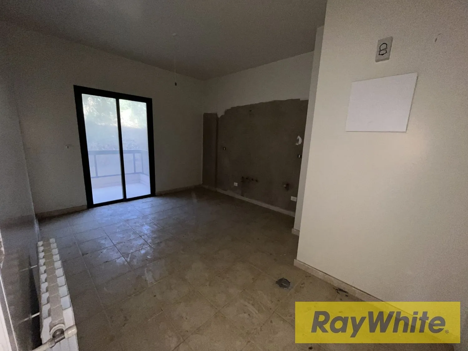 Apartment For Sale In Mansourieh — الصورة 4