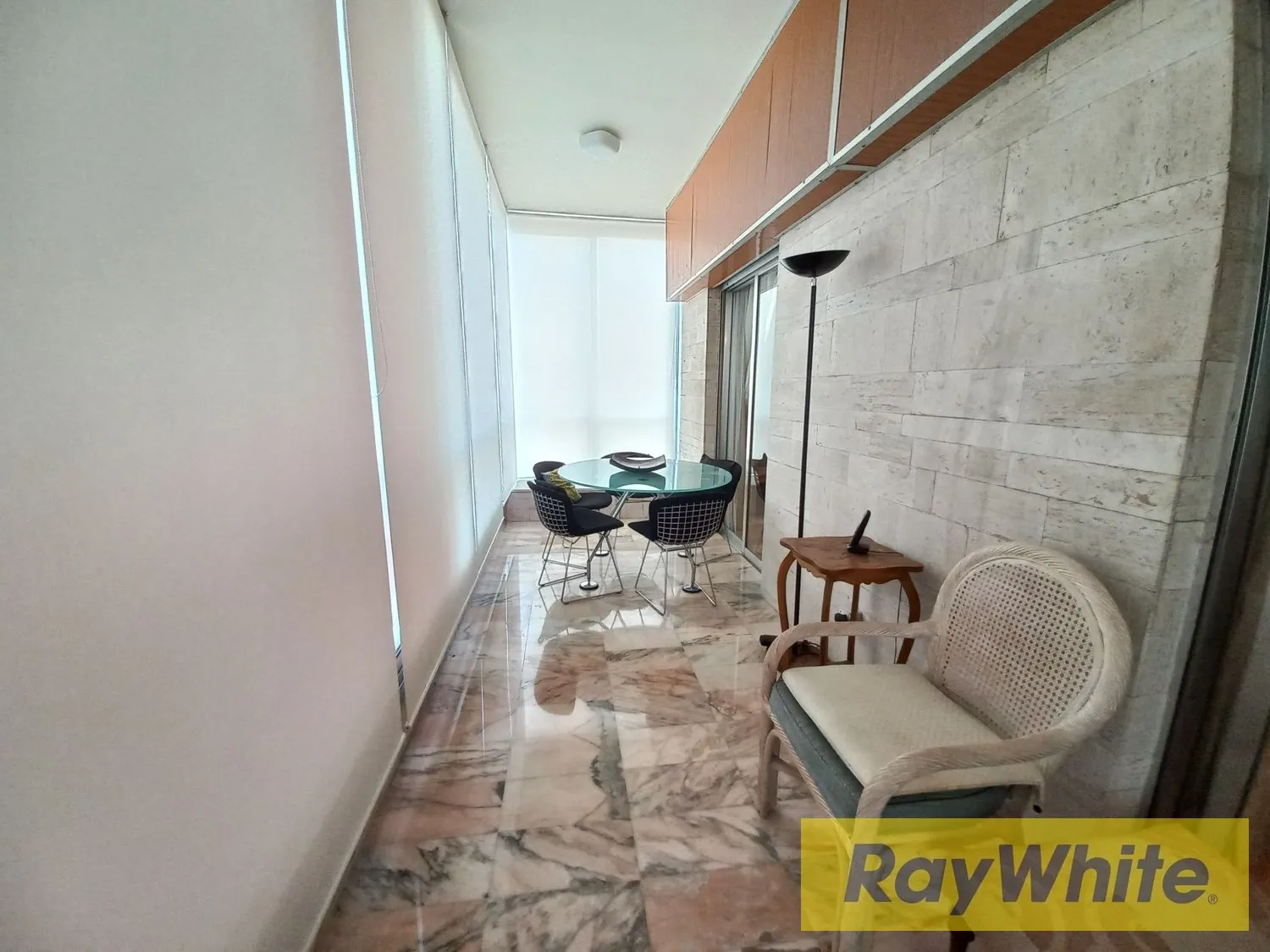 Fully Furnished Apartment For Sale In Zalka — الصورة 4