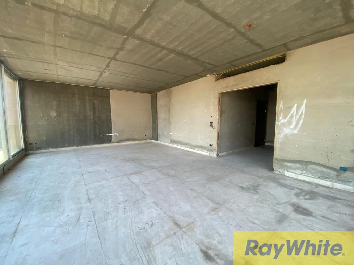 Luxury Apartment For Sale In Hamra