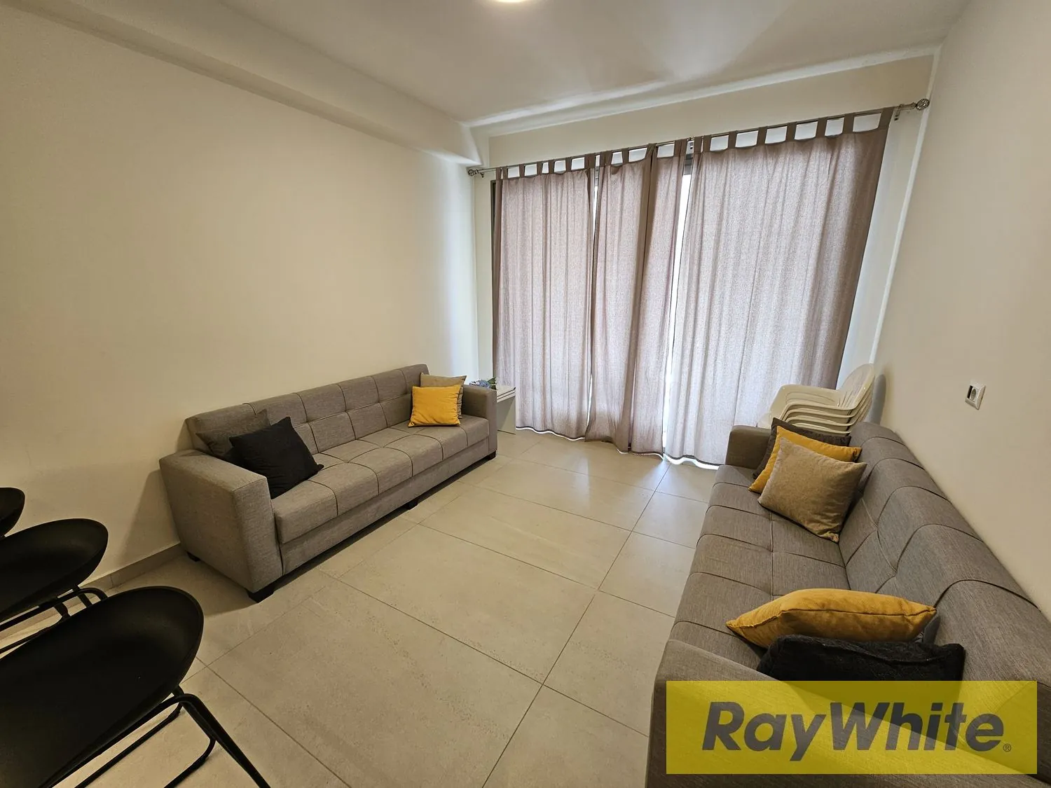 Chalet For Sale In Tabarja