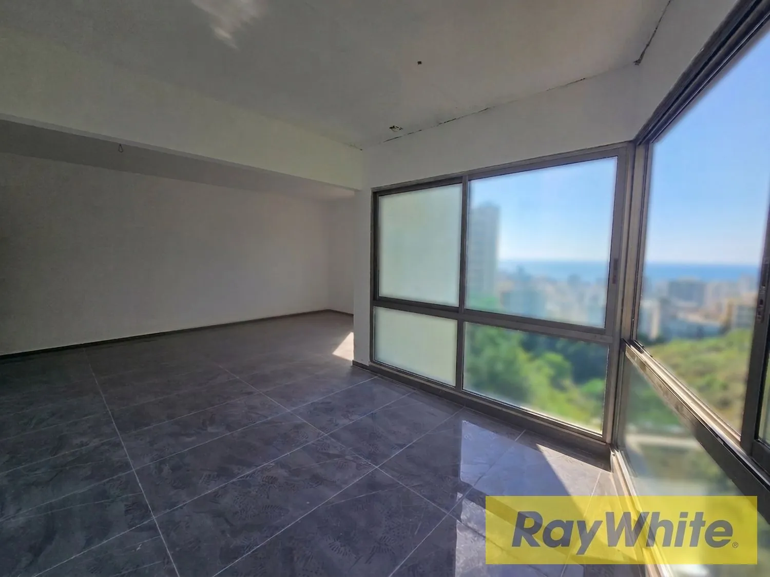 Apartment For Sale In Zalka – Brand New With Open View — الصورة 2