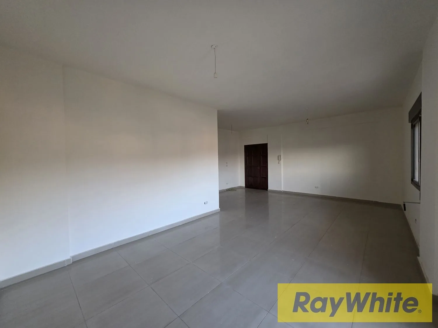 Apartment For Rent In Kfaraaka Koura — الصورة 3