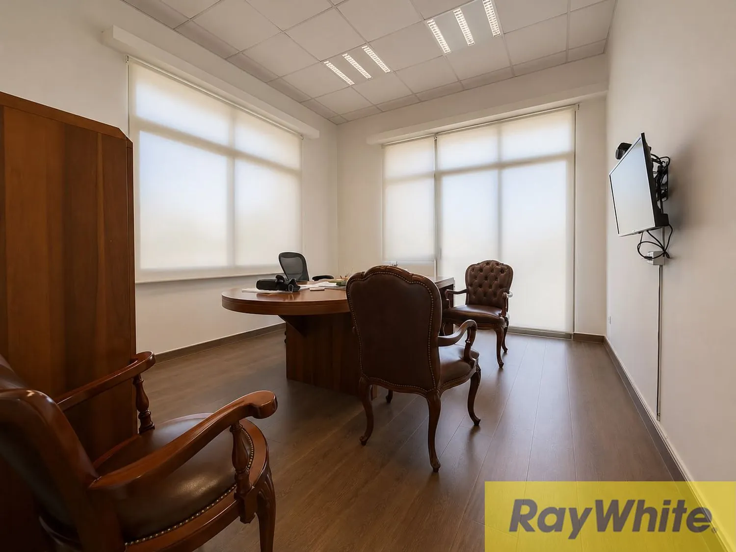 Office For Rent In Downtown — photo 5