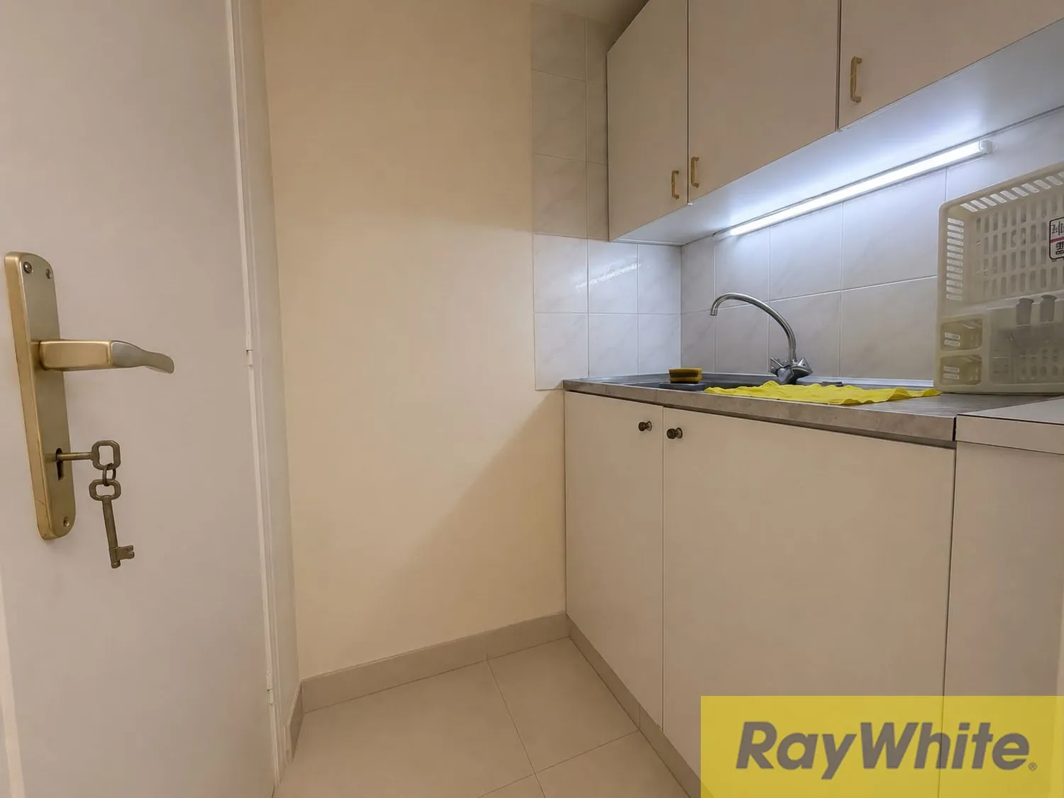 Office For Rent In Downtown — photo 3