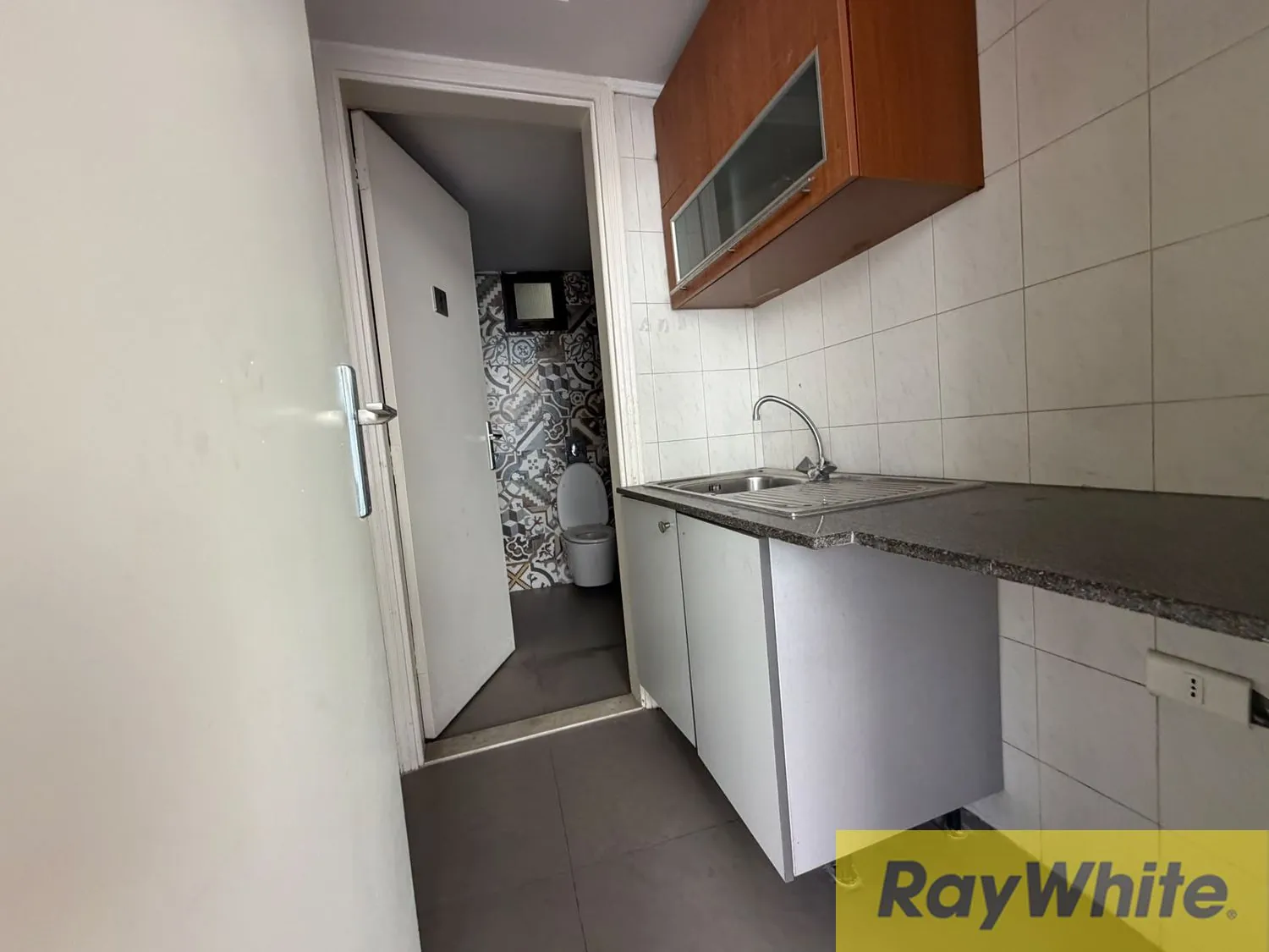 Office For Rent In Downtown — photo 4