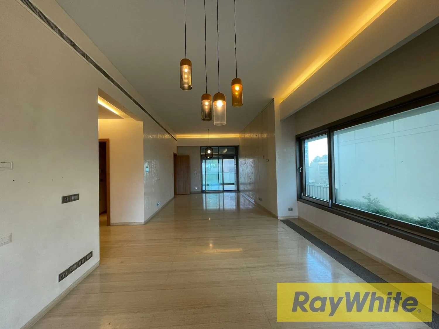 Luxury Apartment For Rent In Achrafieh — photo 2