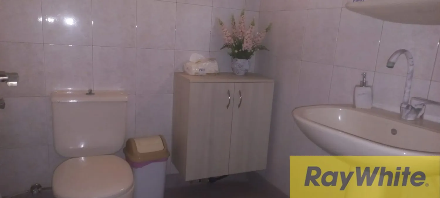 Furnished Clinic For Rent In Malla — الصورة 2