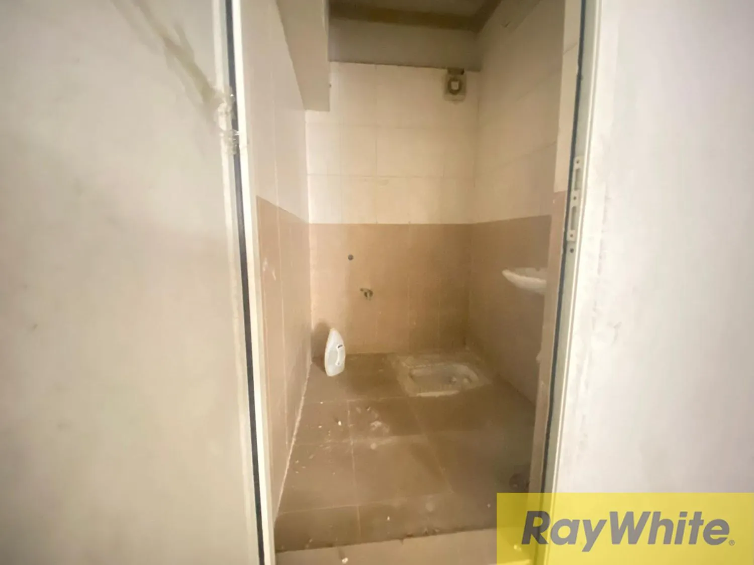 Shop For Sale In Salim Salam — الصورة 2