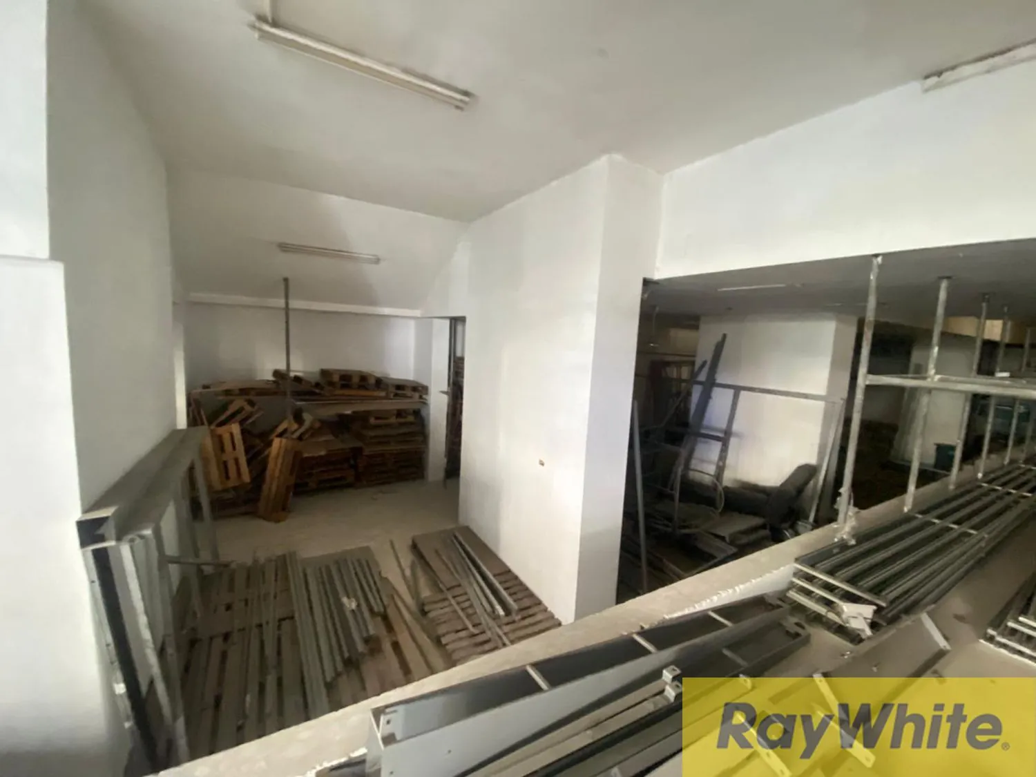 Shop For Sale In Salim Salam — الصورة 4