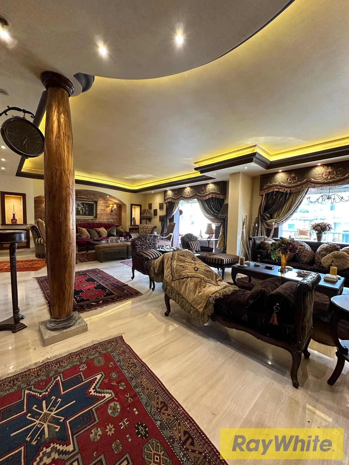 Apartment For Sale In Achrafieh — photo 2