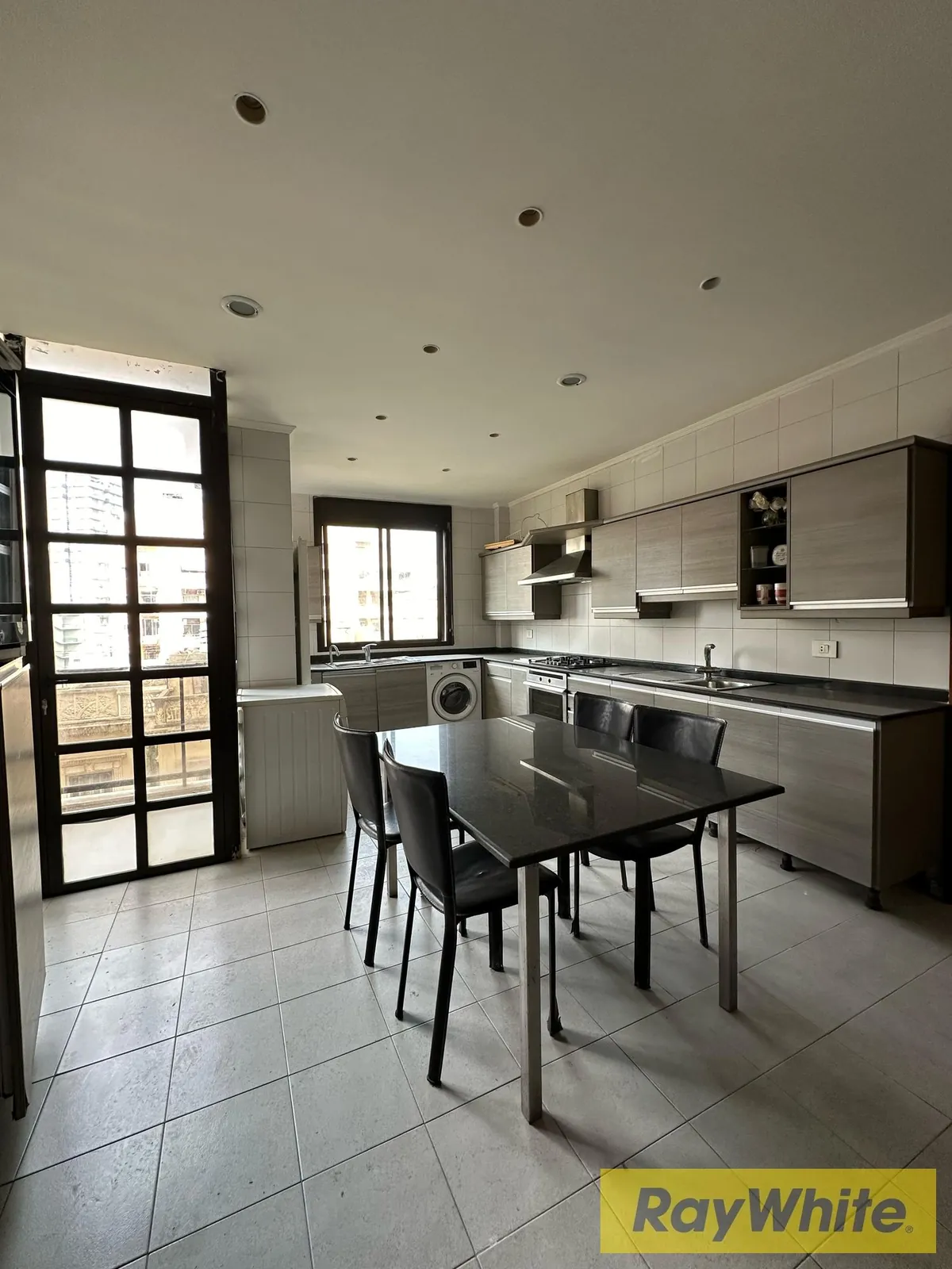 Apartment For Sale In Achrafieh — photo 3