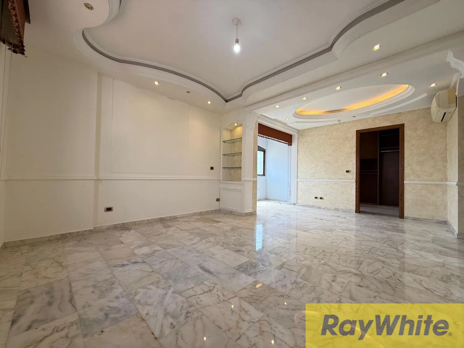 Luxury Duplex For Sale In Clemenceau