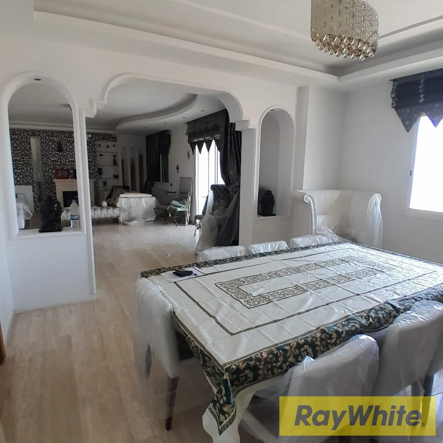 Fully Furnished Apartment For Rent In Ain Aalaq — الصورة 4