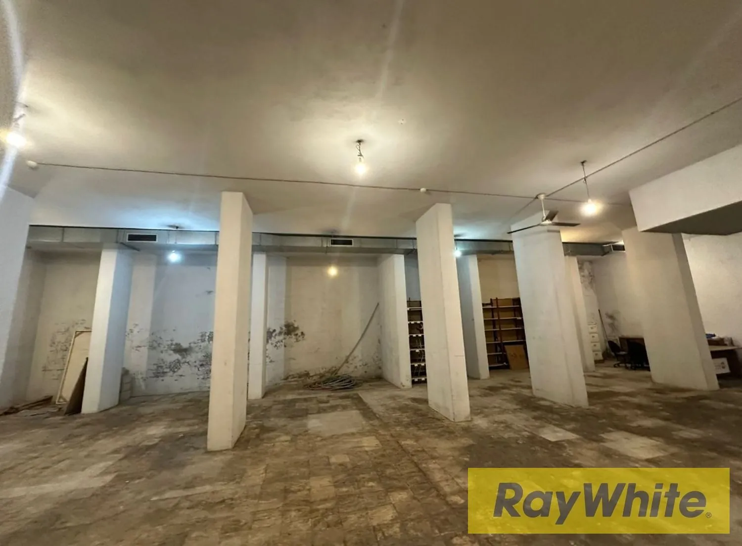 Warehouse For Rent – Sin El Fil — photo 5