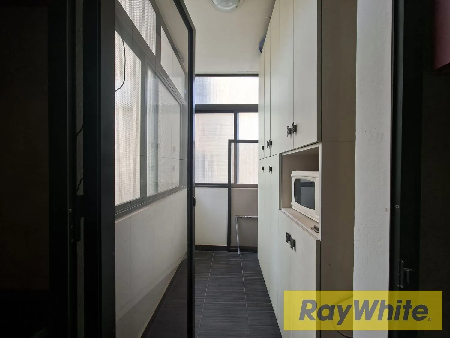 Furnished Apartment For Sale In Zalka With Terrace — photo 5
