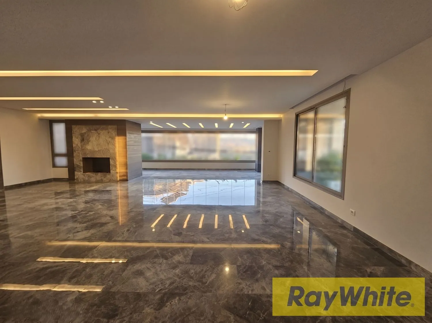 Luxury Semi-furnished Apartment For Rent In Biyada | 350m² — photo 2