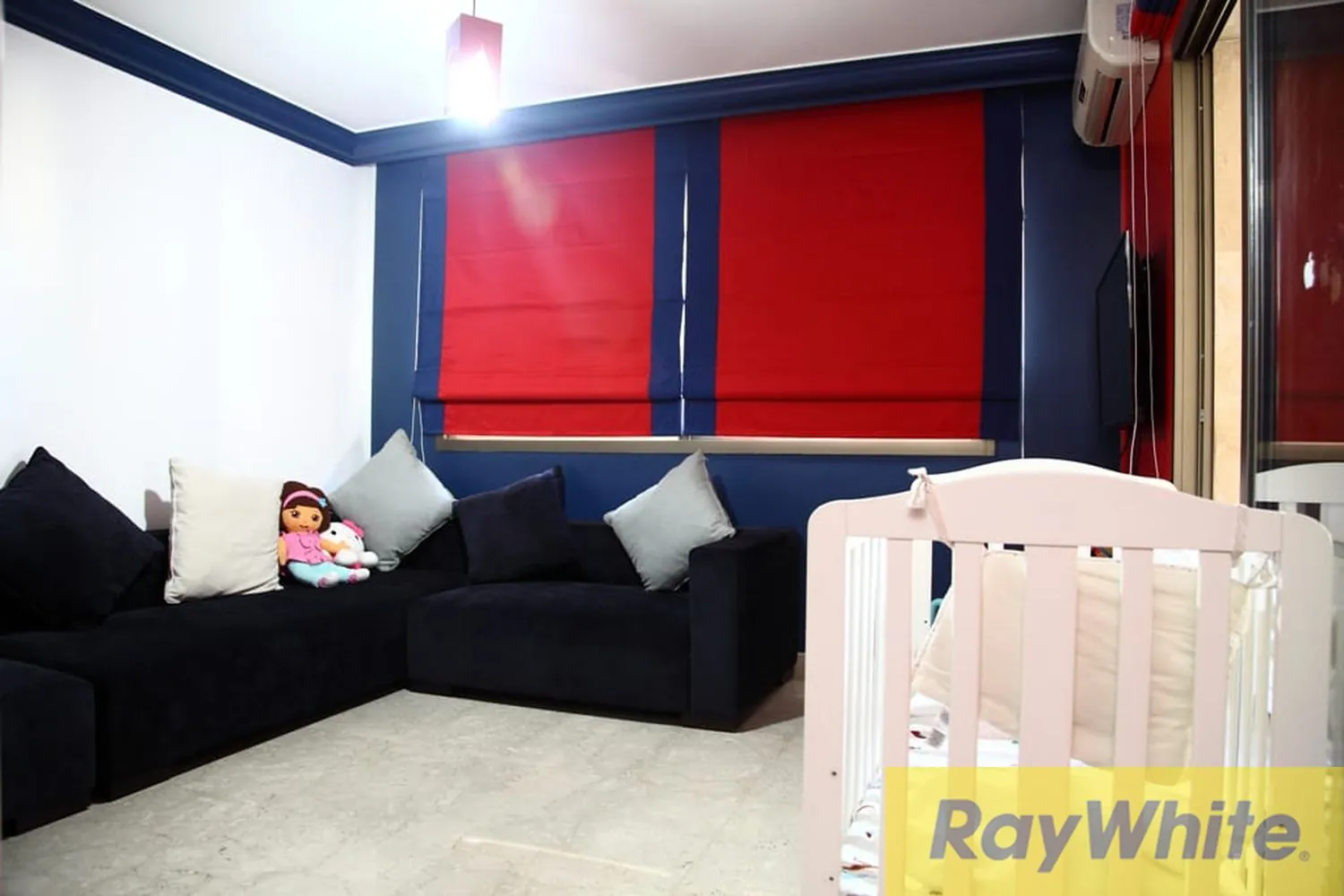 Luxurious Furnished Duplex With City View For Sale In Jnah — الصورة 4