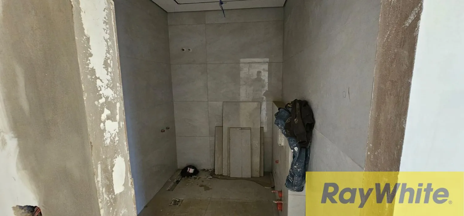 Under Construction Apartment For Sale In Jnah — الصورة 3