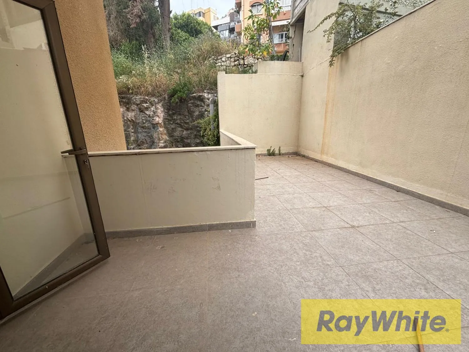 Brand New Apartment For Sale In Blat — الصورة 5