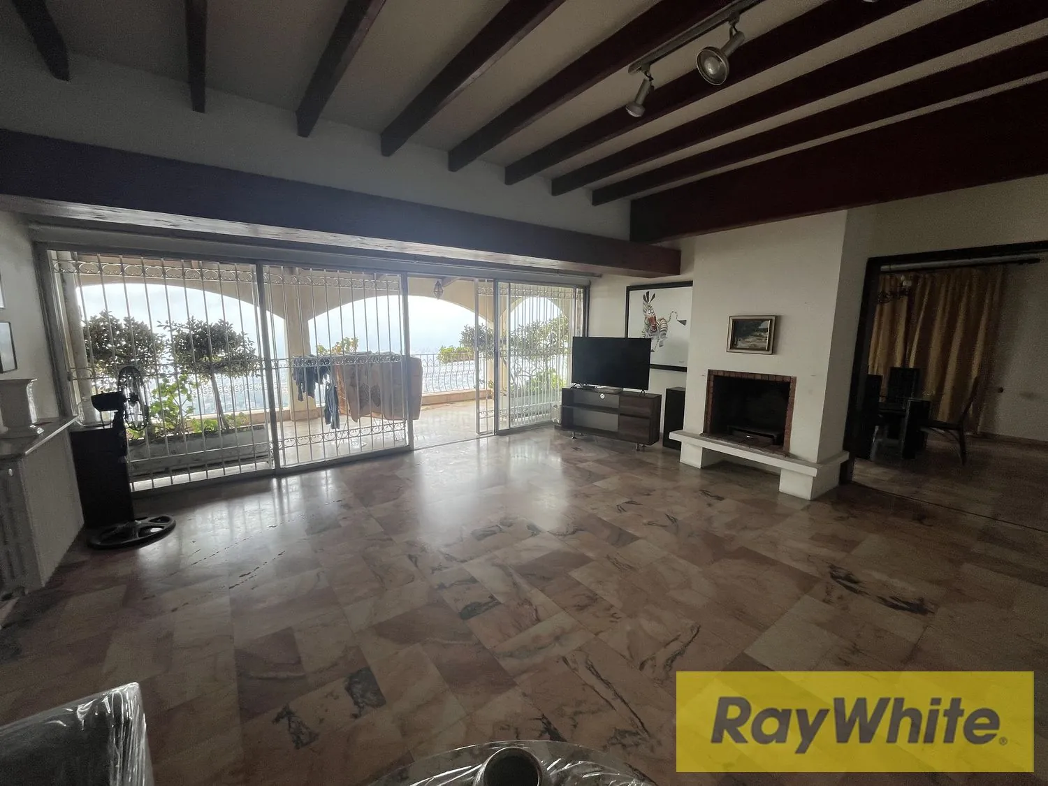 Apartment For Rent In Beit Meri — الصورة 2