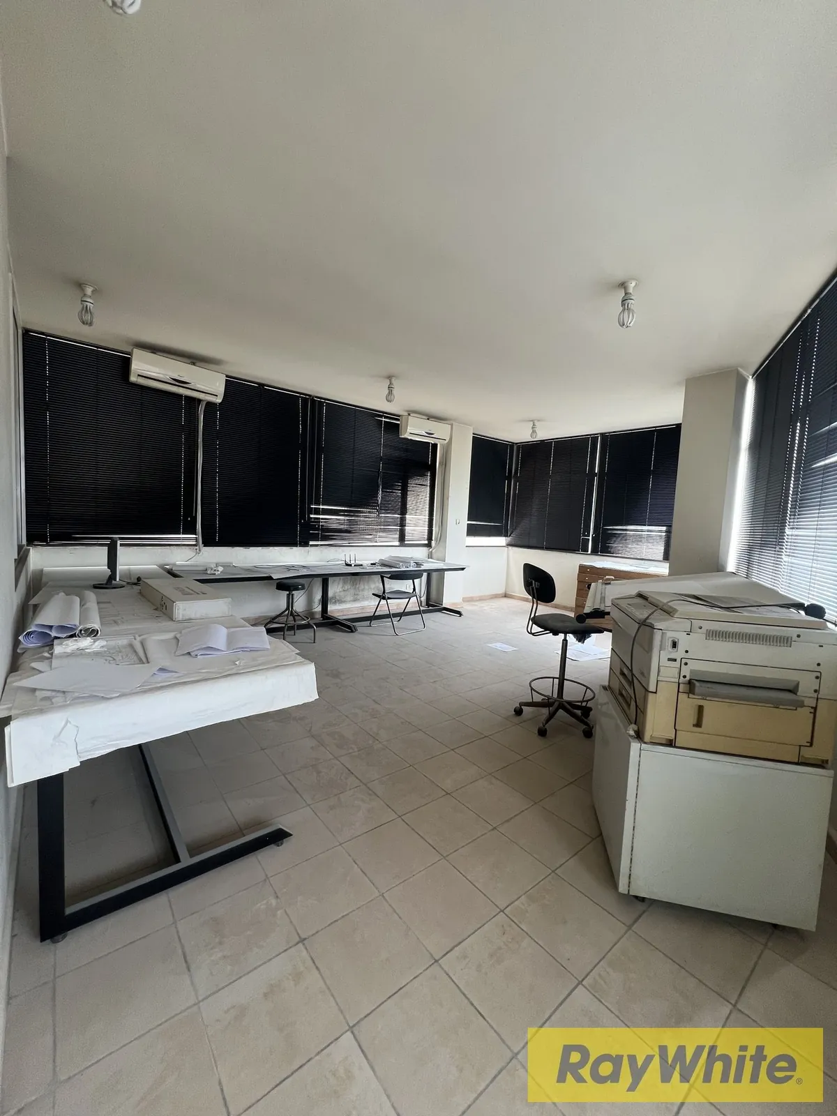 Unfurnished Office For Rent In Fanar — photo 5